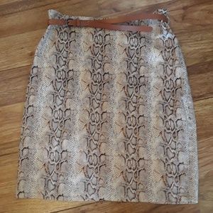 Lucy & co. Snake Print Lined Skirt Size Large